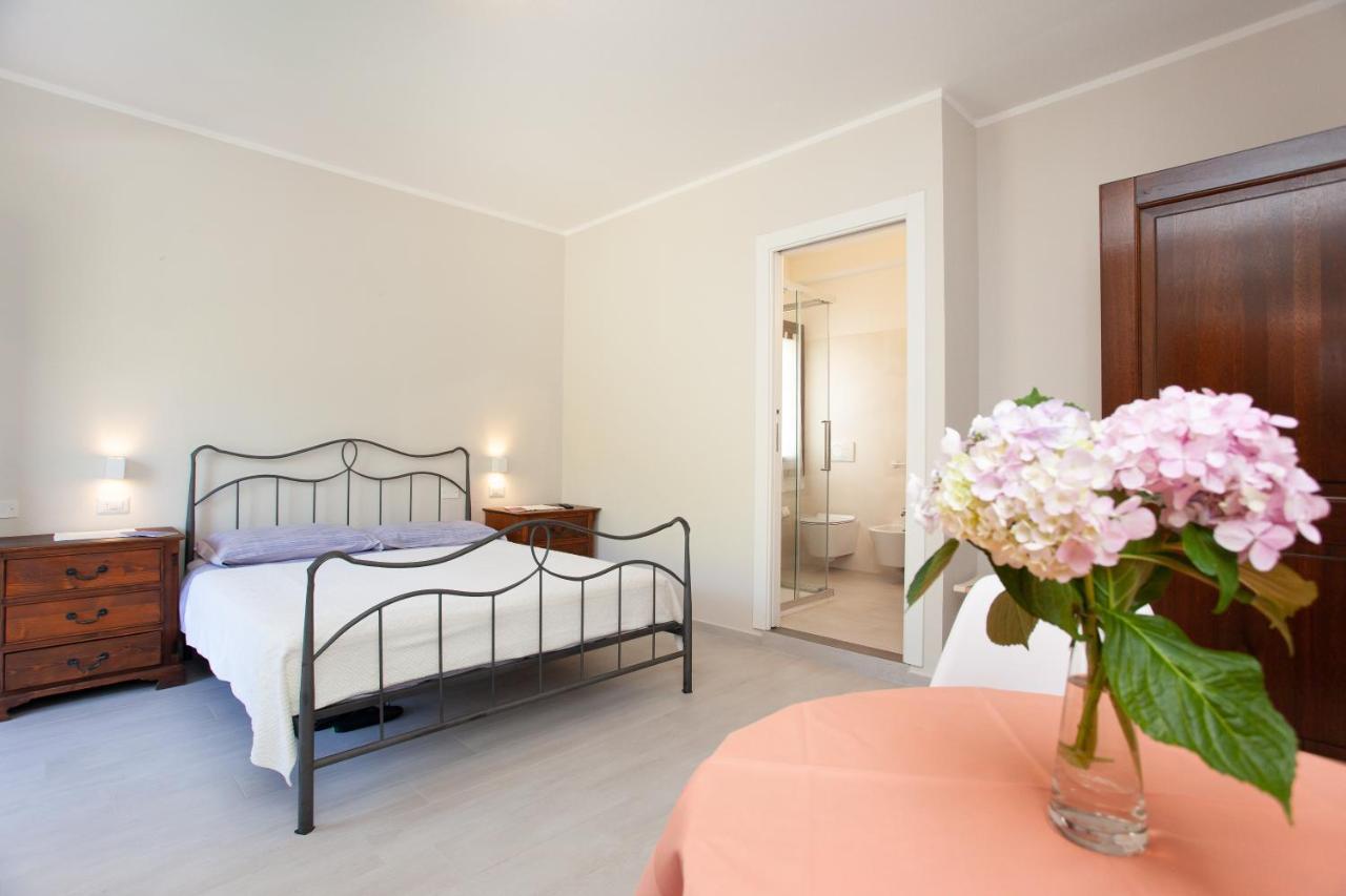 Lu Lioni Rooms San Teodoro  Ngoại thất bức ảnh