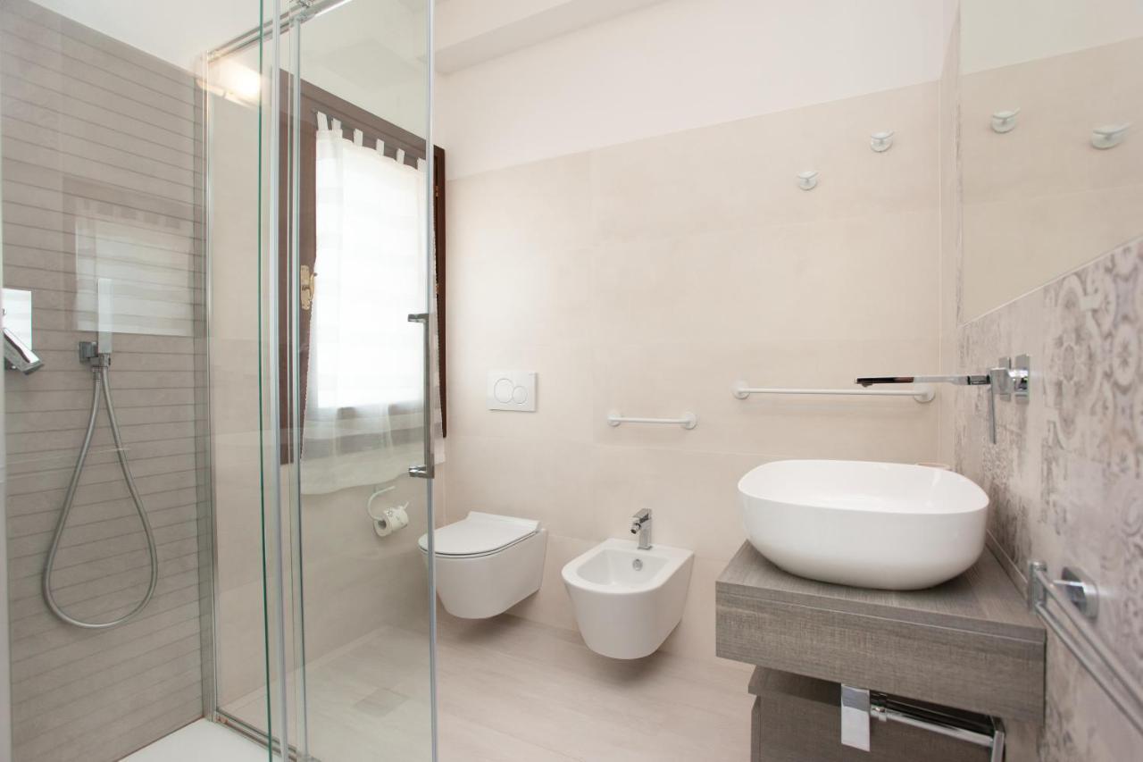 Lu Lioni Rooms San Teodoro  Ngoại thất bức ảnh