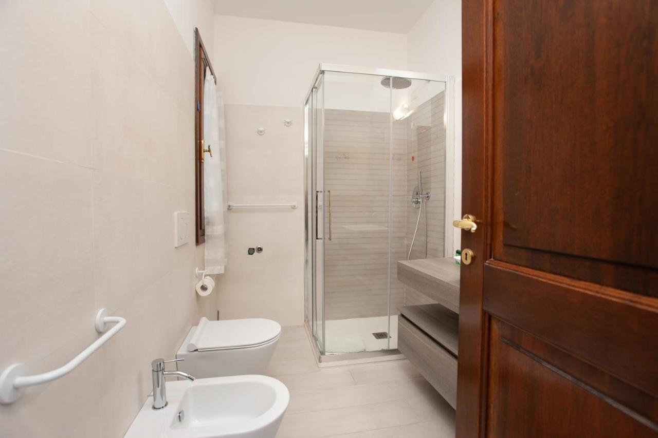 Lu Lioni Rooms San Teodoro  Ngoại thất bức ảnh